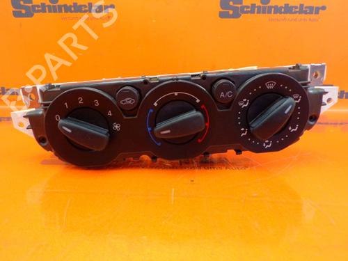 Commande Chauffage FORD FOCUS II (DA_, HCP, DP) 1.8 (125 hp) 33146724
