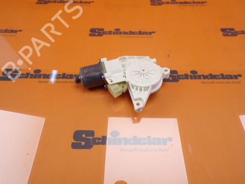 Left front window motor MERCEDES-BENZ C-CLASS (W204) C 180 Kompressor (204.046) | BP24391605E21 