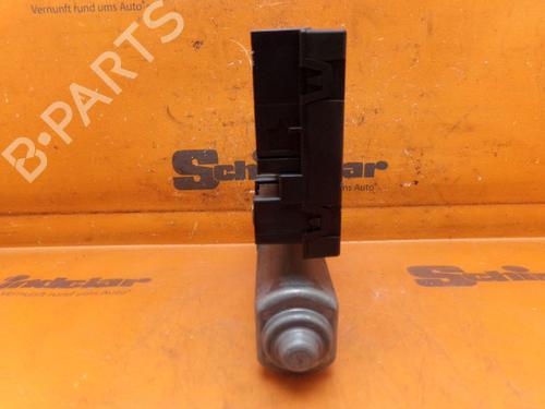 Right front window motor VW PASSAT B6 Variant (3C5) 2.0 TDI 16V | BP32649091E20