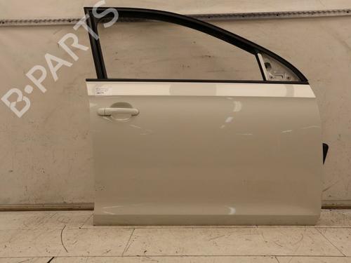 right-front-door-skoda-rapid-spaceback-nh1-2012-2013-2014-2015-2016-2017-2018-2019-39893671 main image
