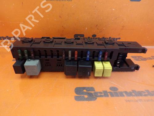 Used Fuse box Fuse box MERCEDES-BENZ C-CLASS T-Model (S203) C 220 CDI (203.206, 203.208) (143 hp) 33149980 33149980