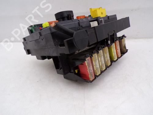 Fuse box RENAULT CLIO IV (BH_) 0.9 TCe 90 (BHNF, BHMA, BHMH, BHJK, BHJR) | BP31865770E1