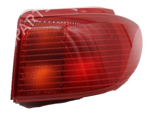 Højre baglygte Højre baglygte MAZDA 2 (DY) 1.2 (DY3W) (75 hp) 35813548 35813548