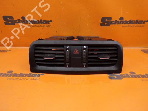 Used Air vent SKODA ROOMSTER (5J7) 1.2 TSI (86 hp) 24480422