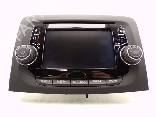 Used Radio Radio FIAT 500L (351_, 352_) 1.3 D Multijet (199LXY1A, 199LXY11) (84 hp) 33156013 33156013