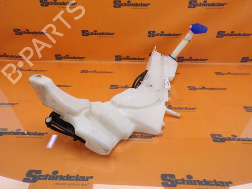 Used Windscreen washer tank FORD KUGA I 2.0 TDCi 4x4 (140 hp) 24392112