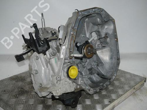 Cambio RENAULT CLIO IV (BH_) 1.5 dCi 90 (90 hp) 32198211