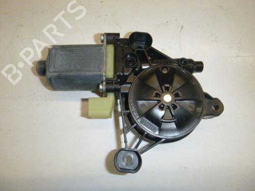 Used Left front window motor VW GOLF VII (5G1, BQ1, BE1, BE2) 2.0 TDI (150 hp) 24385453