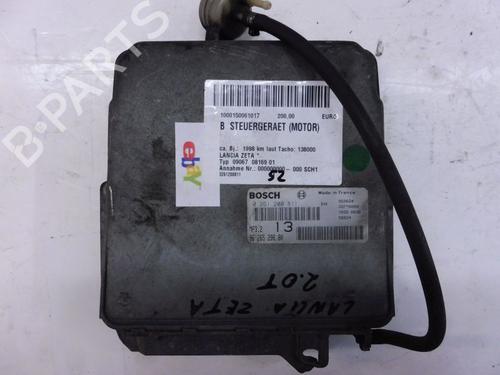 Motorstyringsenhed LANCIA ZETA (22_) 2.0 16V (220AL5) (132 hp) 32824985