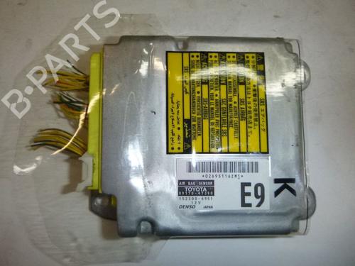 Airbag styreenhed TOYOTA PRIUS Liftback (_W2_) 1.5 Hybrid (NHW20_, NHW20R) (112 hp) 32635669