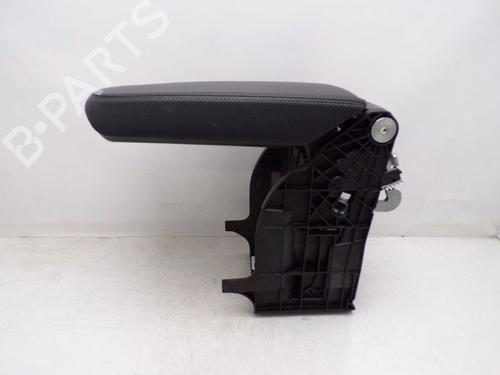 Used Armrest / Center console SKODA OCTAVIA IV Combi (NX5, PV5) 1.5 TSi (150 hp) 29515215