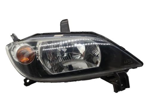 Used Right headlight Right headlight MAZDA 2 (DY) 1.2 (DY3W) (75 hp) 35997310 35997310