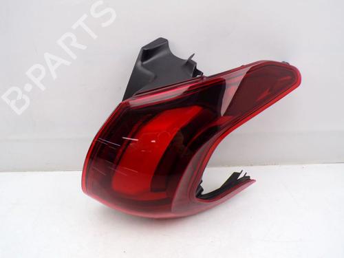 Right taillight PEUGEOT 2008 I (CU_) 1.2 THP 110 / PureTech 110 | BP33155782C35 - Image 4