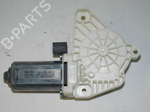 Right front window motor VW PASSAT B8 (3G2, CB2) 2.0 TDI | BP32638549E20