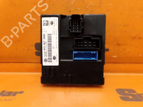 Used Comfort control module AUDI A6 C6 Avant (4F5) 2.0 TDI (170 hp) 33151794