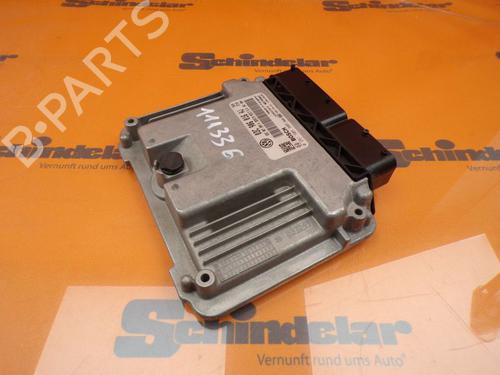 Used Engine control unit (ECU) VW GOLF PLUS V (5M1, 521) 1.4 TSI (122 hp) 32648281