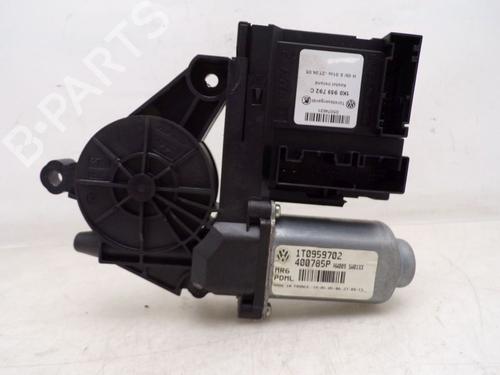 Motor do elevador de vidro frente direito VW TOURAN (1T1, 1T2) 1.9 TDI (105 hp) 31366729