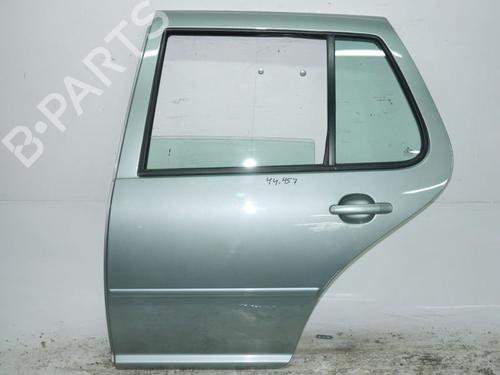 Used Left rear door Left rear door 33139472 33139472