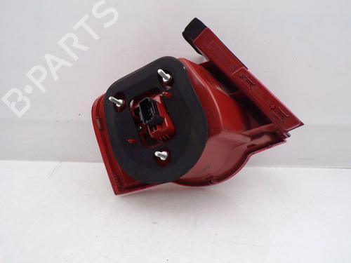 Right taillight VW PASSAT B6 (3C2) 2.0 TDI 4motion | BP32653074C35