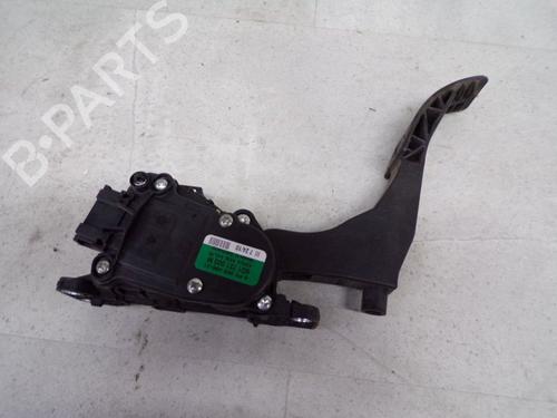 Used Pedal VW POLO V (6R1, 6C1) 1.2 (70 hp) 24387827