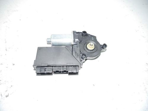 rubber-door-seal-audi-a4-b6-8e2-2000-2001-2002-2003-2004-2005-32634577 main image