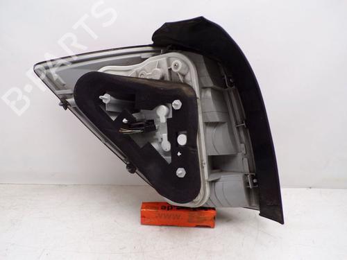 Right taillight OPEL ASTRA H Estate (A04) 1.7 CDTI (L35) | BP29515186C35 