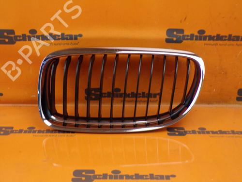 Grill BMW 3 Touring (E91) 318 d (136 hp) 32833893