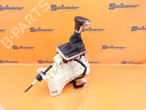 Used Shift knob KIA SPORTAGE IV (QL, QLE) 1.6 T-GDI AWD (177 hp) 32640925