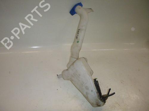 Used Windscreen washer tank VW POLO (9N_, 9A_) 1.2 12V (69 hp) 24384792