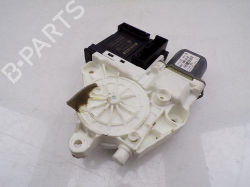 Right front window motor VW GOLF PLUS V (5M1, 521) 2.0 TDI 16V | BP32651002E20