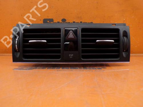 Luftventil MERCEDES-BENZ C-CLASS T-Model (S204) C 180 Kompressor (204.246) (156 hp) 33154473