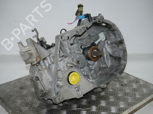 gearbox-renault-scenic-ii-jm01_-2003-2004-2005-2006-2007-2008-2009-2010-33156039 main image
