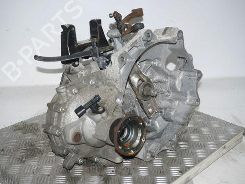 Getriebe für VW POLO IV (9N_, 9A_) 1.2 12V (64 hp) 32653163