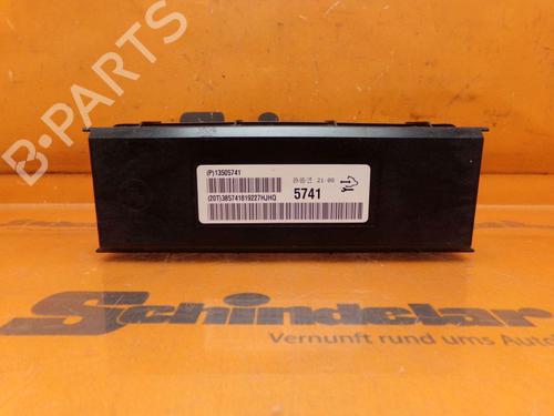 electronic-module-opel-insignia-a-g09-2008-2009-2010-2011-2012-2013-2014-2015-2016-2017-33151373 main image