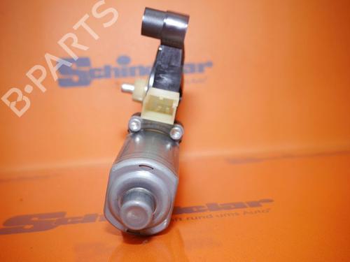 Right front window motor AUDI A4 B9 Avant (8W5, 8WD) 2.0 TDI | BP33146196E20 - Image 3