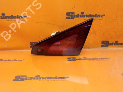 Piloto derecho del maletero MITSUBISHI COLT VI (Z3_A, Z2_A) 1.3 (Z21A) (95 hp) 32833974