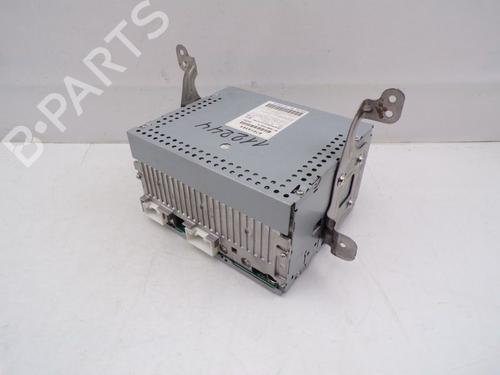 Bilradio MITSUBISHI OUTLANDER II (CW_W) 2.2 DI-D 4WD (156 hp) 30366408