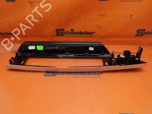 Dashboard BMW X4 (F26) xDrive 20 d | BP33152214C46 - Image 9