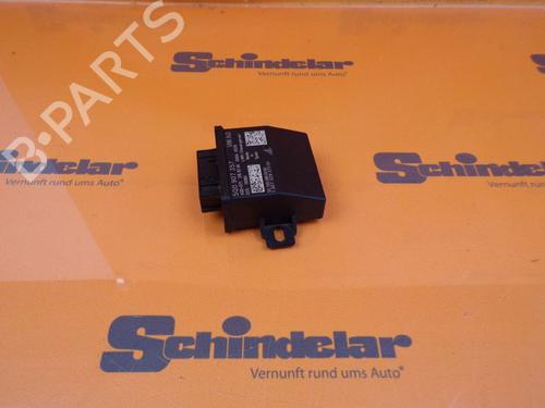 Used Control unit VW TOURAN (5T1) 2.0 TDI (116 hp) 24412608