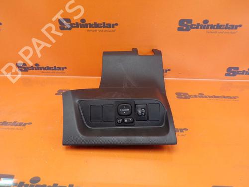 Schalter für TOYOTA AURIS (_E15_) 1.4 D-4D (NDE150_, NDE150R) (90 hp) 33145904