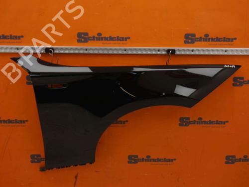 Used Right front fenders BMW 1 (E81) 120 d (177 hp) 32647723