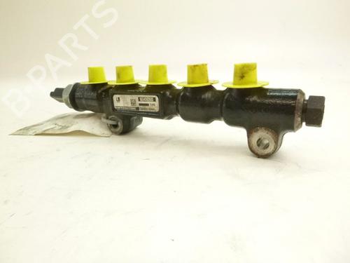 Used Injection rail FORD FUSION (JU_) 1.4 TDCi (68 hp) 32639942