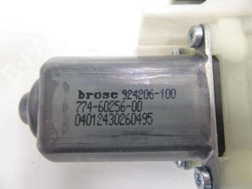 Right front window motor PORSCHE PANAMERA (970) 3.0 D | BP24388672E20 