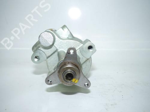 Bomba de direcção RENAULT SCÉNIC I MPV (JA0/1_, FA0_) 1.9 dTi (JA0N) (98 hp) 32826459