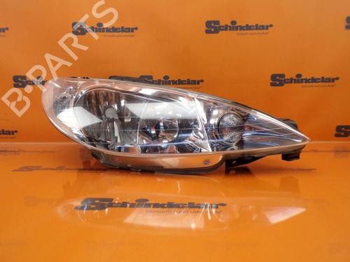 Used Right headlight PEUGEOT 206 Hatchback (2A/C) 1.4 HDi eco 70 (68 hp) 24390447