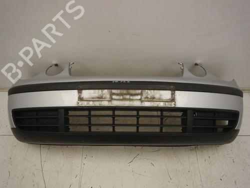 Used Front bumper VW POLO IV (9N_, 9A_) 1.2 (54 hp) 30189447