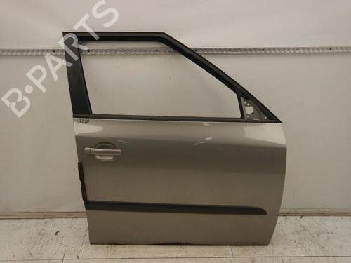 Used Right front door SKODA FABIA II (542) 1.2 TSI (86 hp) 29644749