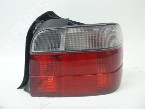 Højre baglygte BMW 3 Compact (E36) 316 i (105 hp) 32635828