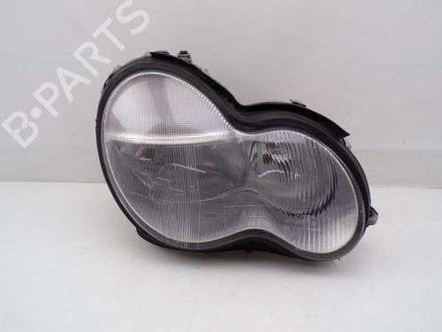 Used Right headlight MERCEDES-BENZ C-CLASS (W203) C 220 CDI (203.006, 203.008) (143 hp) 33158388