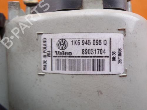 Left taillight VW GOLF V (1K1) 1.9 TDI | BP32649267C34 